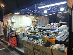 -吴山路夜市