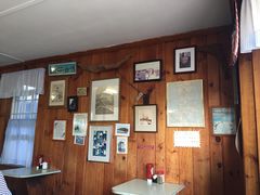 -Cap't Cass Rock Harbor Seafood