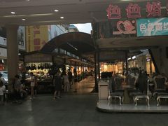 -解放路步行街                