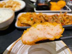 Golden虾饼-浩海火燒雲傣家菜(芮欧百货店)