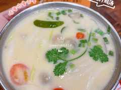 南姜椰汁鸡汤-Siam泰餐厅(水上公园店)