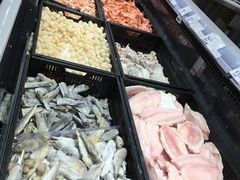 -沃尔玛(前山店)