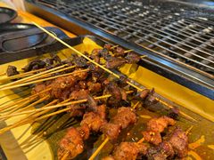 -爱伲牛肉火锅自助(景洪店)