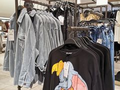 -ZARA(凯德乐峰广场店)