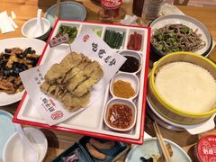 -肘子酥·天津菜·特色捞面(德云社店)
