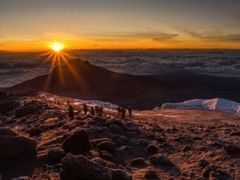 -乞力马扎罗山