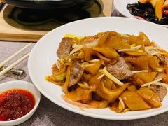 干炒牛河-香港百合居(LCM置汇旭辉广场店)