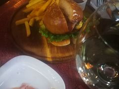 -羽深肉铺 Steak & Wine