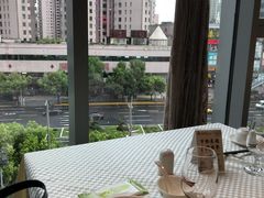 靠窗位-望乡楼上海菜(日月光店)