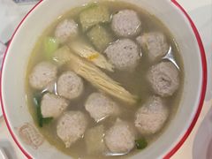 生汆丸子汤-子午路张记肉夹馍(小寨西路店)