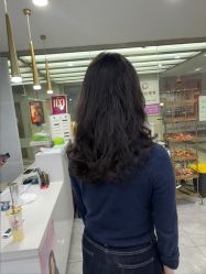 -镁连社·美联社