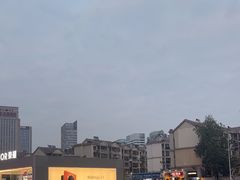 -万达广场(南昌红谷滩店)