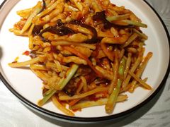 鱼香肉丝菜-雲蜀龙阁·金牌水煮鱼(方庄店)