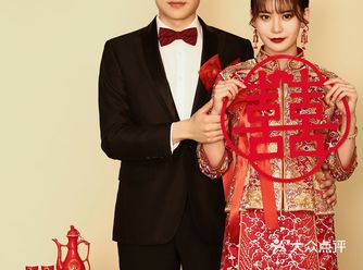 火爆朋友圈的新中式婚纱照风格