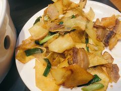 -鑫小城故事·藕汤·家常菜(台北一路总店)