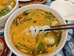-桥香园云南过桥米线(金马碧鸡店)