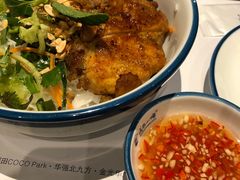 -美奈小馆·越南料理(中航城君尚购物中心店)