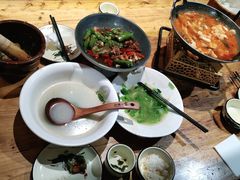 -老滇山寨•云南特色菜•地方菜•民族风情歌舞表演(金碧店)