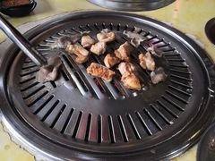 -牛信亭韩国料理·炭火烤肉(紫藤路店)