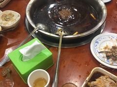 -刘胖娃鱼庄·特色肥肠鱼(杨家坪店)
