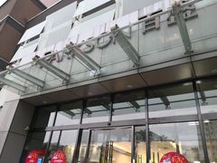 -百盛(莘庄店)