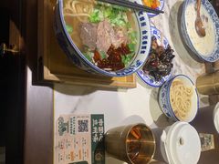 -雁滩白记·兰州牛肉面
