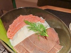 -三出山火锅(南京万象天地店)