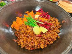 -渝井巷重庆老火锅(沈阳吉祥店)