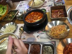 -黑豚黨韩国烤肉料理(悦然时光店)