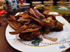 -老鄞江清水龙虾•赵赵家(江北店)