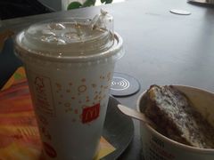 -麦当劳(展览路店)