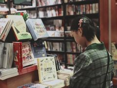 -西西弗书店&矢量咖啡(壹方购物中心店)