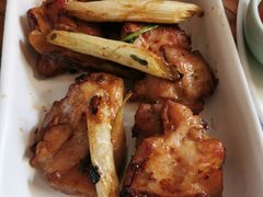 香草大葱烤鸡肉-Kitchen·Y洋厨房西餐厅(王府壹号店)