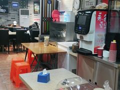 大堂-荔银肠粉(广州天河华利路店)