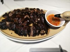 -八府香鸭·啫啫煲(华山路店)