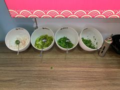 免费小料台-螺少野柳州螺蛳粉(鱼化寨地铁商业街店)