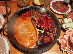 -周小明火锅(黑金冠社区店)