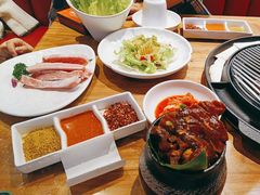 -釜山火炉韩式炭火烤肉(欧洲城店)