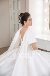 -洋洋婚纱品牌集合店