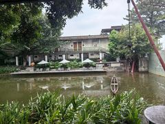 -喜洲吧·江畔老船厂·庭院餐厅(喜临院店)