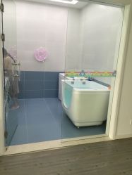-Pony Baby宝尼婴幼儿游泳SPA馆