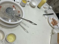 -沪华海鲜大酒楼(南汇店)