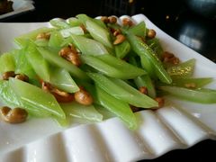 腰果西芹-津菜宋记老房子(平山道店)