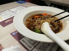 -康师傅私房牛肉面(马泉营奥莱店)