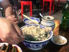 -崇德楼水盆牛羊肉泡馍馆(文艺路店)
