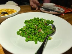-新白鹿餐厅(银泰西湖文化广场店)