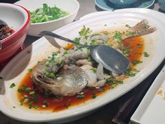 葱香鲈鱼-鱼你相聚·河鲜馆(袁家岭店)
