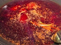 -鸿姐老火锅(疁城新天地店)
