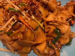 干炒牛肉河粉-避风塘(金山万达店)