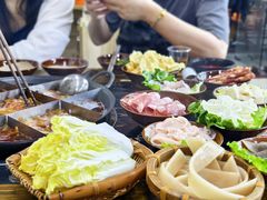 -乖嬢嬢重庆老火锅(南联店)